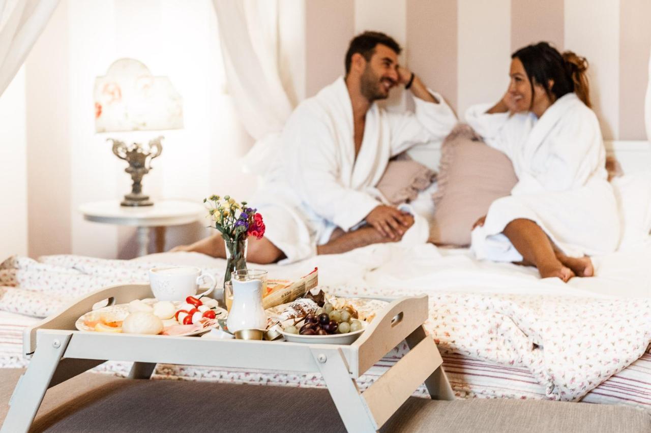 Отель Giardino Della Pieve Relais- Adult Only Кашина Экстерьер фото