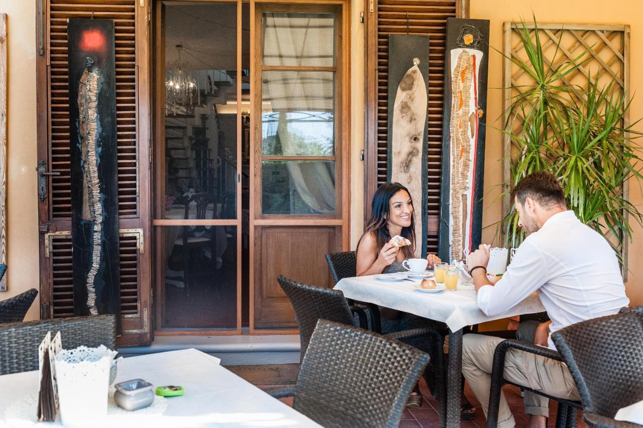 Отель Giardino Della Pieve Relais- Adult Only Кашина Экстерьер фото