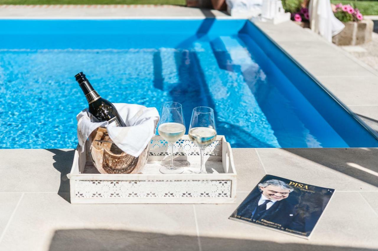 Отель Giardino Della Pieve Relais- Adult Only Кашина Экстерьер фото