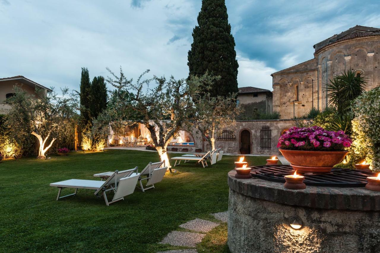 Отель Giardino Della Pieve Relais- Adult Only Кашина Экстерьер фото